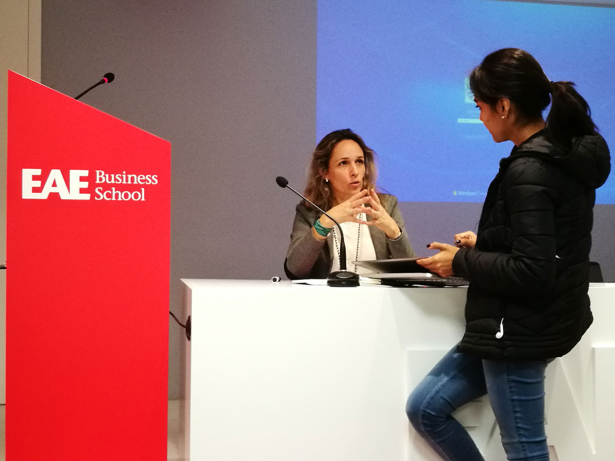 "Companies taking part in the international congress find candidates for their internship and employment offers"