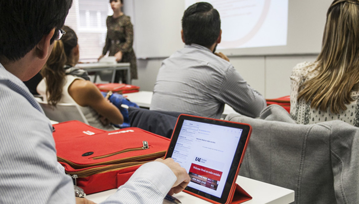 Claves para negociar tu sueldo con éxito Claves para negociar tu sueldo con éxito