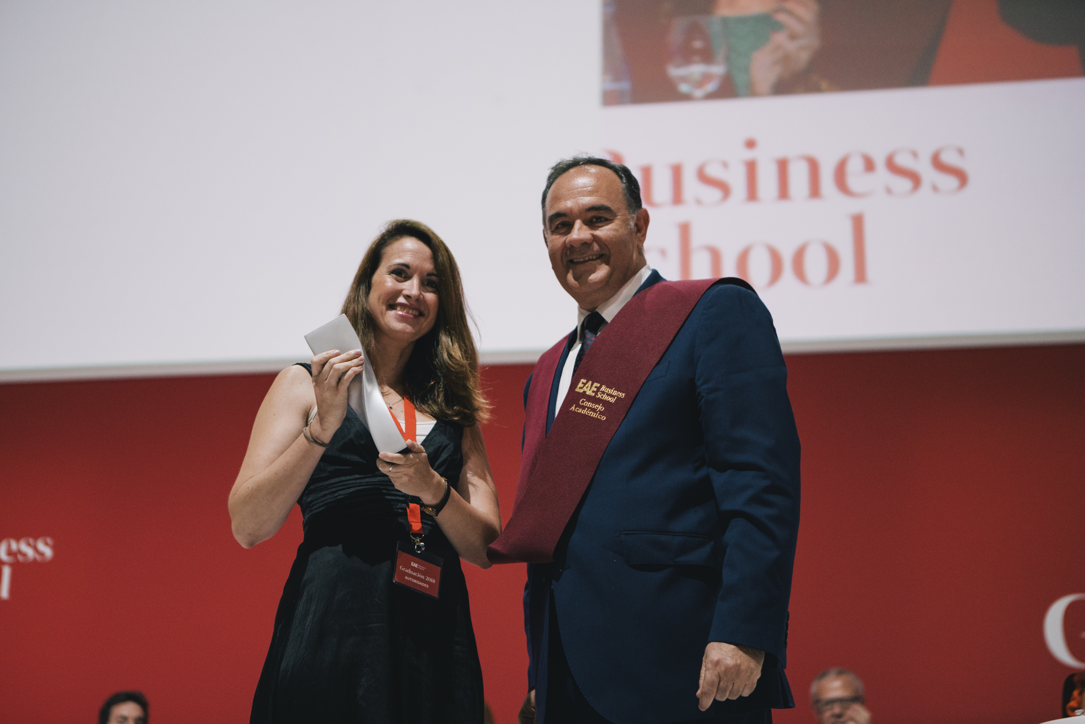 Louis Vuitton Moët Hennessy (LVMH) y Schneider Electric, premios Top Recruiter EAE 2018