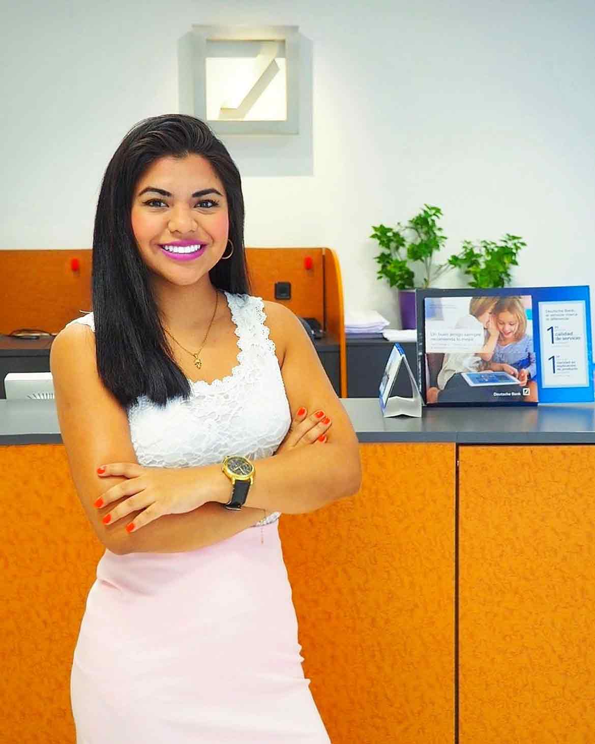 Graciela Tito, alumna del Máster en Bolsa y Mercados Financieros de EAE Business School y asesora personal en Deutsche Bank