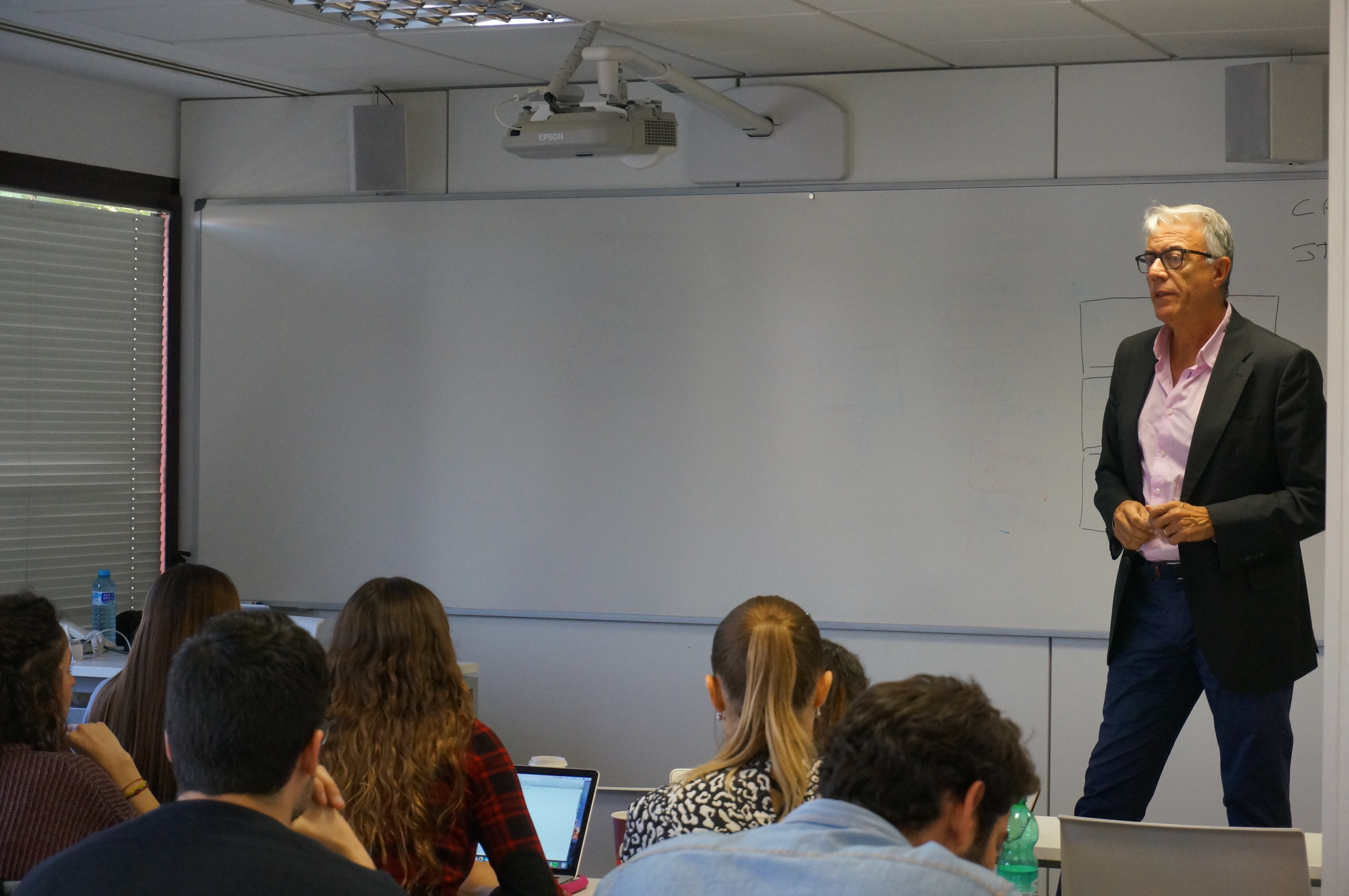 "Hay que mantener la atención del espectador con presentaciones bien trabajadas"