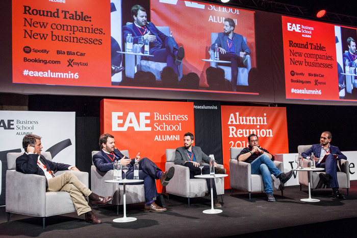  Mesa Redonda reunión alumni EAE Business School