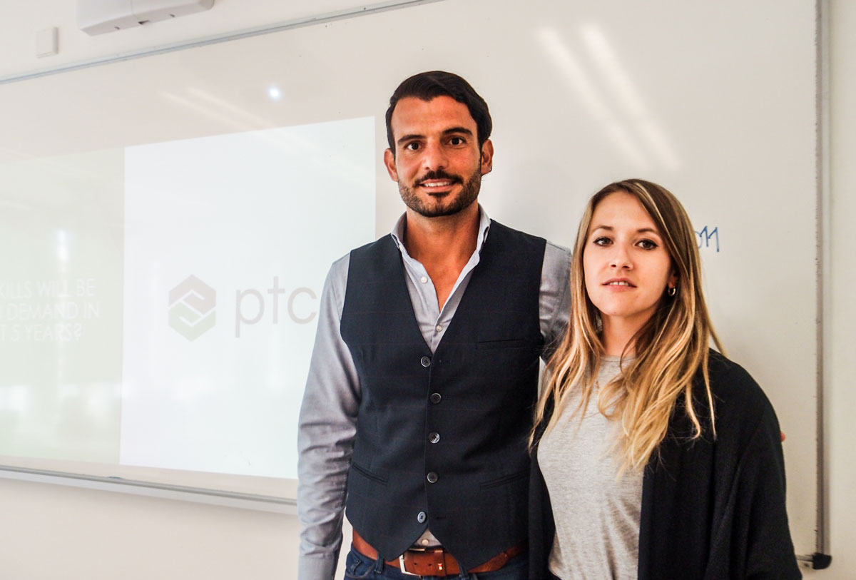 "Buscamos personas apasionadas y que estén dispuestas a aprender", Mustafa Toga, senior sales director de PTC "Buscamos personas apasionadas y que estén dispuestas a aprender", Mustafa Toga, senior sales director de PTC