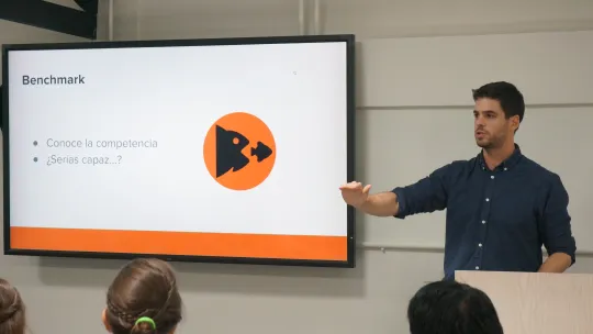 Karel Escobar, a tutor for students working on their Master's Thesis and CEO at Tetuan Valley,