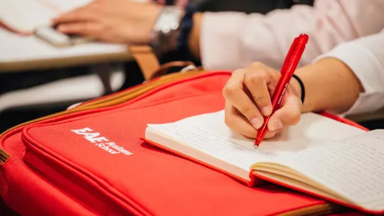 La Deuda Pública necesita reducirse