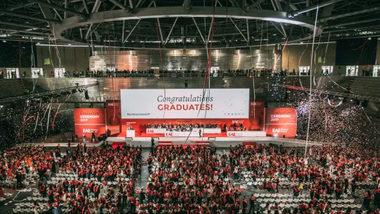 Más de 1.700 alumnos de EAE Business School se gradúan en el Campus de Madrid