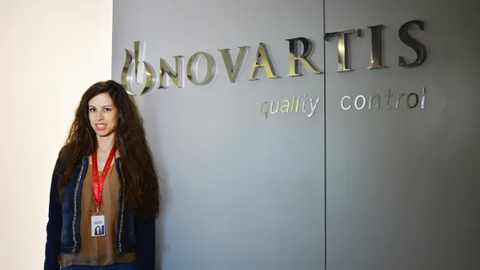 Irene Carmona, antigua alumna de EAE Business School, y HR Generalist Support de Novartis