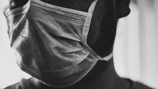 Nurse with a facemask on 