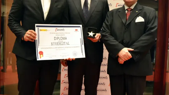 "EAE ha sido un punto de inflexión en mi carrera profesional" "EAE ha sido un punto de inflexión en mi carrera profesional"