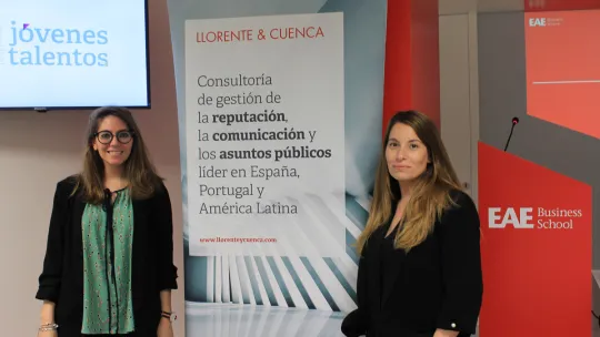 "En Llorente & Cuenca valoramos la excelencia en el trato con el cliente" "En Llorente & Cuenca valoramos la excelencia en el trato con el cliente"