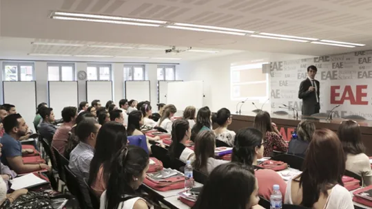 Más de 4000 alumnos de 90 nacionalidades inician el curso en EAE Business School