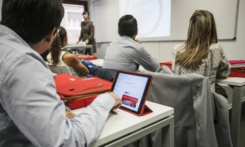 Online and physical stores, the present and future of commerce