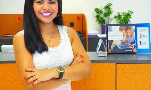 Graciela Tito, alumna del Máster en Bolsa y Mercados Financieros de EAE Business School y asesora personal en Deutsche Bank