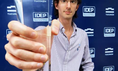 Maximiliano Martínez, antiguo alumno de EAE