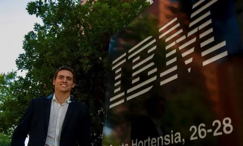 "Aplicar lo aprendido en el máster y crecer profesionalmente en IBM es la oportunidad que estaba buscando"