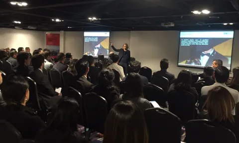 Circuito de conferencias magistrales de EAE en Colombia