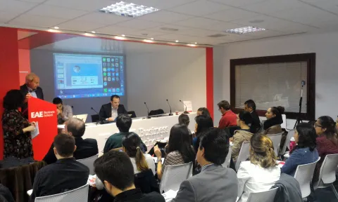 The current situation, challenges and trends in the digitization of the supply chain