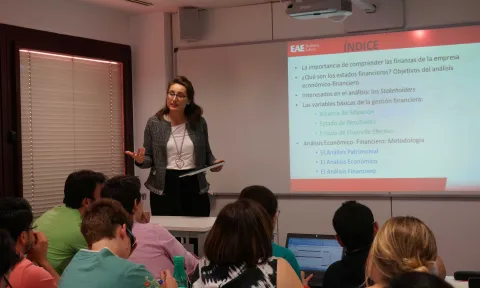 "El problema básico de la gestión financiera es buscar un razonable equilibrio entre rentabilidad y riesgo"