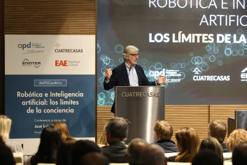 "En 2045, vamos a ser inmortales gracias a la inteligencia artificial" "En 2045, vamos a ser inmortales gracias a la inteligencia artificial"