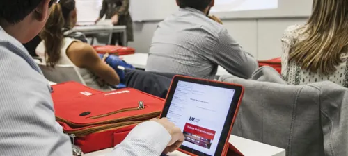 "En Grupo Hotusa creemos en la promoción interna y en la retención del talento de nuestra compañía" "En Grupo Hotusa creemos en la promoción interna y en la retención del talento de nuestra compañía"