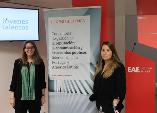 "En Llorente & Cuenca valoramos la excelencia en el trato con el cliente" "En Llorente & Cuenca valoramos la excelencia en el trato con el cliente"